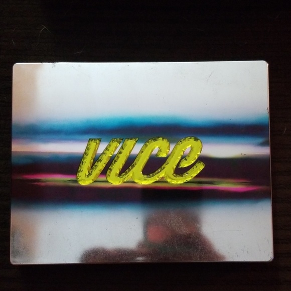 Urban Decay Vice 3 - Picture 2 of 3